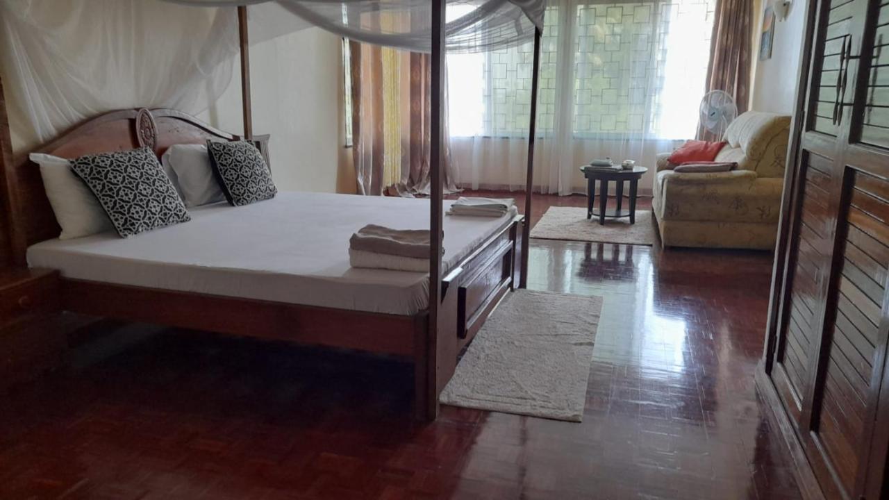 Ary Homestay Nyali- A Walk Away From City Mall Mombasa Exteriér fotografie